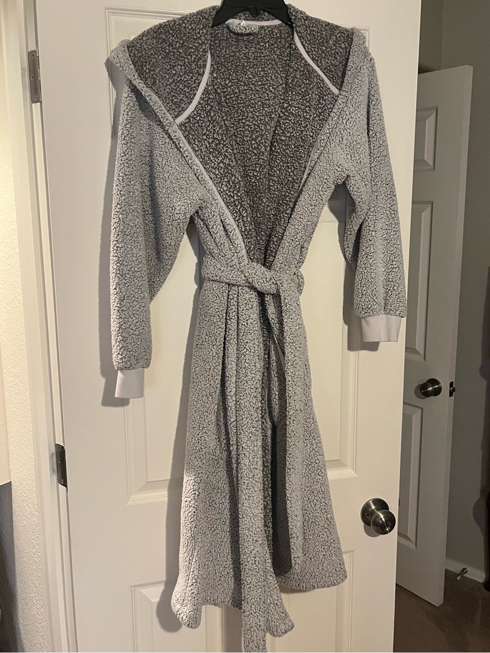 Pottery Barn Light Gray Hooded Sherpa Robe